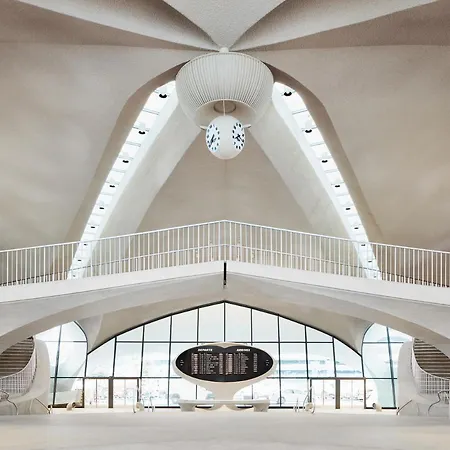 Twa Hotel At Jfk Airport-3